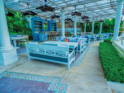 Club-House